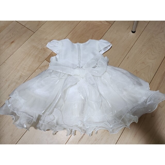 ワンピース　ドレス　ホワイト　白　80 90 キッズ/ベビー/マタニティのベビー服(~85cm)(セレモニードレス/スーツ)の商品写真