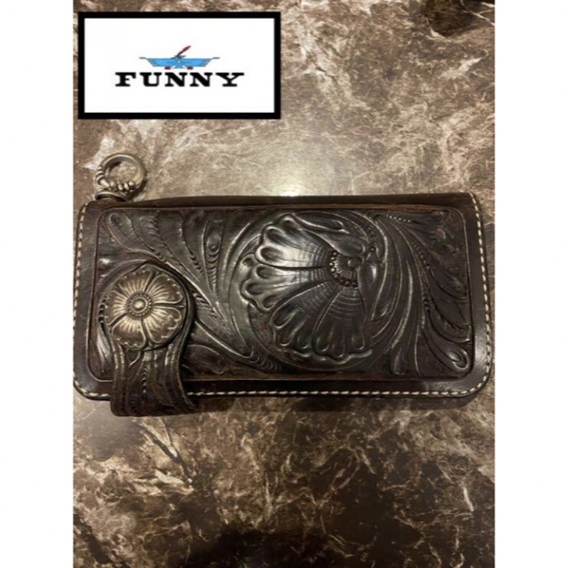 FUNNY(ファニー)のD funny ファニー　財布　leather レザー　ウォレット　カービング メンズのファッション小物(長財布)の商品写真