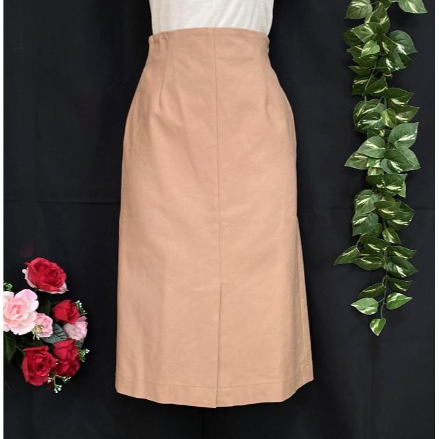 NATURAL BEAUTY BASIC(ナチュラルビューティーベーシック)のナチュラルビューティーベーシックミディ丈タイトスカート レディースのスカート(ひざ丈スカート)の商品写真