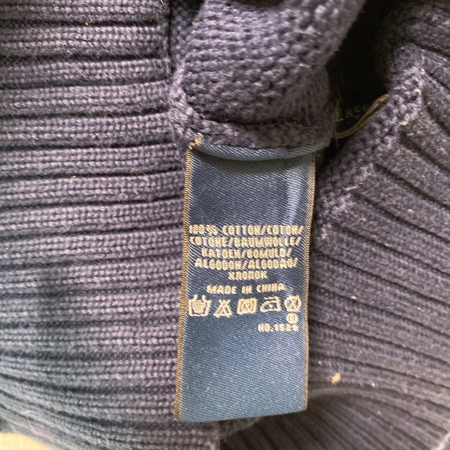 POLO RALPH LAUREN(ポロラルフローレン)のラルフローレンゴルフ　ニット　セーター　 Vネック　パッチ　刺繍ロゴ　男女兼用 メンズのトップス(ニット/セーター)の商品写真