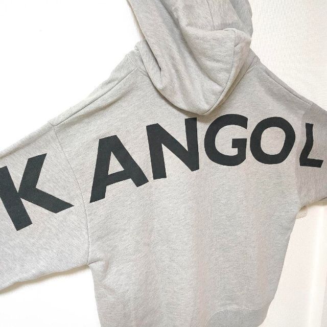 KANGOL(カンゴール)のKANGOL 薄灰 バックプリント プルオーバー パーカー カンゴール 裏毛 メンズのトップス(パーカー)の商品写真