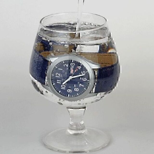 捧呈 ♢即購入OK♢ ❁ᴗ͈ˬᴗ͈ ◞ミリタリーデザイン腕時計ブルー青30m防水