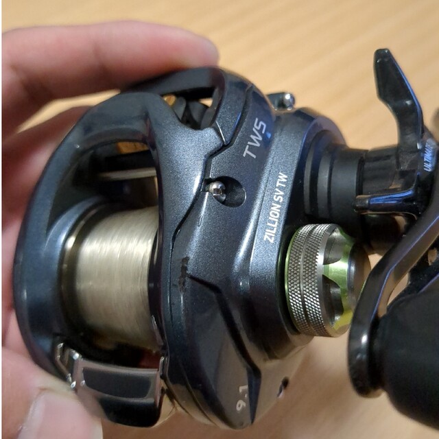 DAIWA(ダイワ)のジリオンsvtw 1016SV－XXH スポーツ/アウトドアのフィッシング(リール)の商品写真