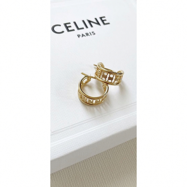 celine(セリーヌ)の【mmm様専用】CELINE  セリーヌ　ピアス　トリオンフ マルチフープ レディースのアクセサリー(ピアス)の商品写真