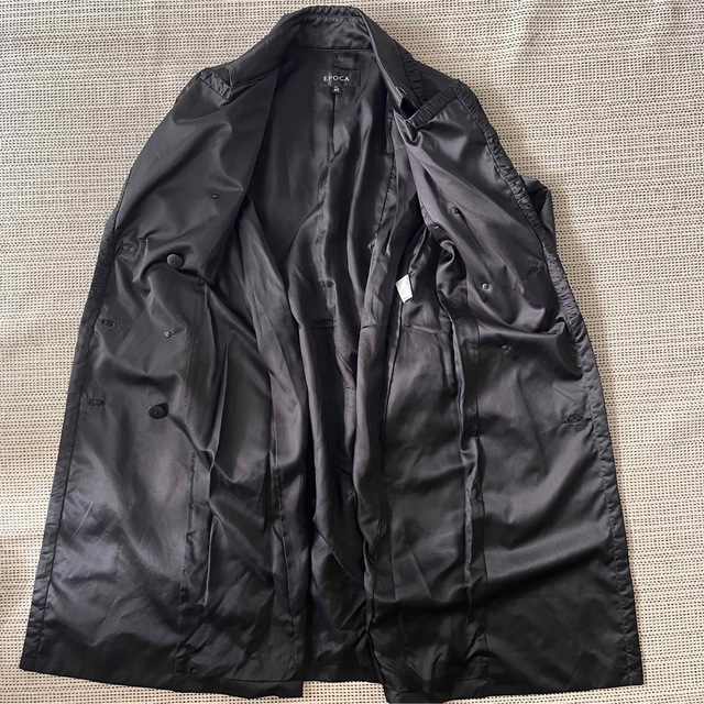 EPOCA(エポカ)の【美品】エポカ　金ボタントレンチコート　ブラック　サイズ40 春コート レディースのジャケット/アウター(トレンチコート)の商品写真