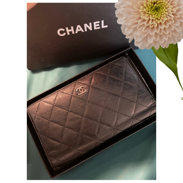 ファッション小物美品 CHANEL MATELASSE wallet