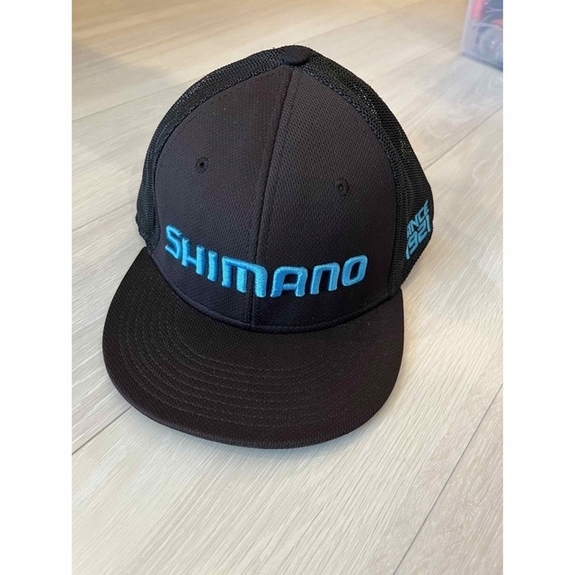 SHIMANO(シマノ)のSHIMANO シマノ フラットビルメッシュキャップ メンズの帽子(キャップ)の商品写真