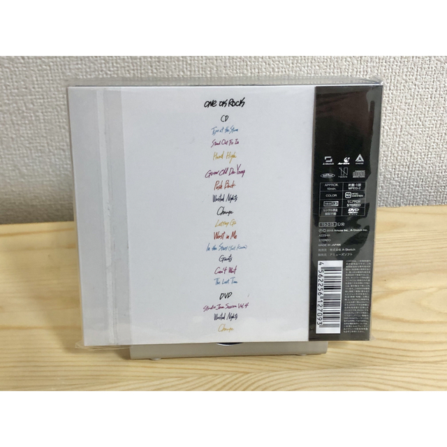 ONE OK ROCK(ワンオクロック)のONE OK ROCK  Eye of the Storm（初回限定盤） エンタメ/ホビーのCD(ポップス/ロック(邦楽))の商品写真