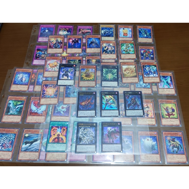 遊戯王(ユウギオウ)の遊戯王引退　シャドウスペクターズ　収録カードまとめ　ウルトラレア エンタメ/ホビーのトレーディングカード(シングルカード)の商品写真