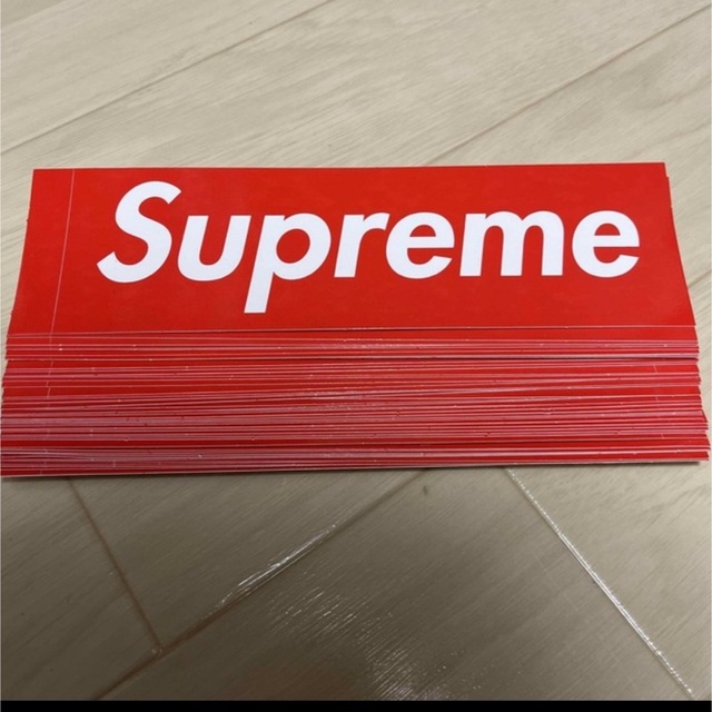 Supreme(シュプリーム)のsupreme Box Logo Sticker 50枚セット メンズのファッション小物(その他)の商品写真