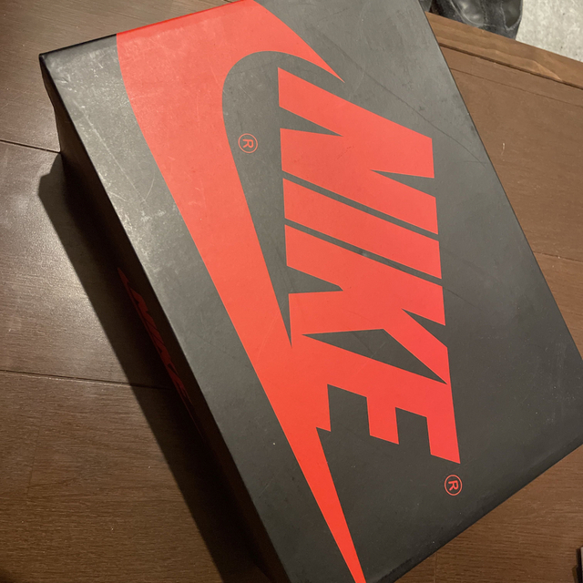 NIKE(ナイキ)のNike Air Jordan 1 retro high og メンズの靴/シューズ(スニーカー)の商品写真