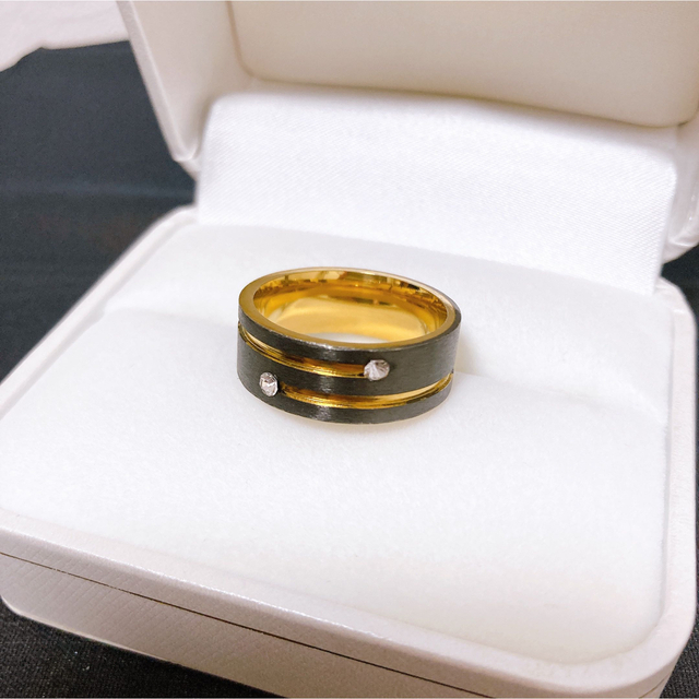 【新品】メンズリング　指輪　20号　ブラック メンズのアクセサリー(リング(指輪))の商品写真