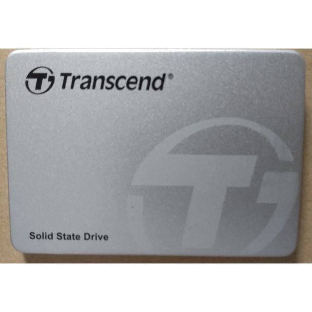 Transcend(トランセンド)の2.5" SATA3 SSD 256GB スマホ/家電/カメラのPC/タブレット(PCパーツ)の商品写真