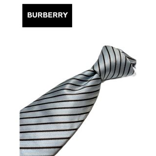 バーバリーブラックレーベル(BURBERRY BLACK LABEL)の美品　バーバリーブラックレーベル　ストライプ柄　ブルー　ネクタイ(ネクタイ)