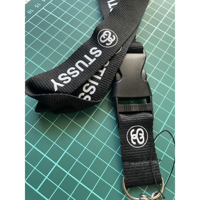 STUSSY(ステューシー)のSTUSSYネックストラップ　キーリング　セール中 メンズのファッション小物(キーホルダー)の商品写真