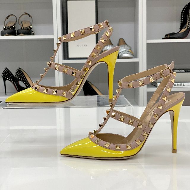 VALENTINO - 6264 未使用 ヴァレンティノ ロックスタッズ パテント