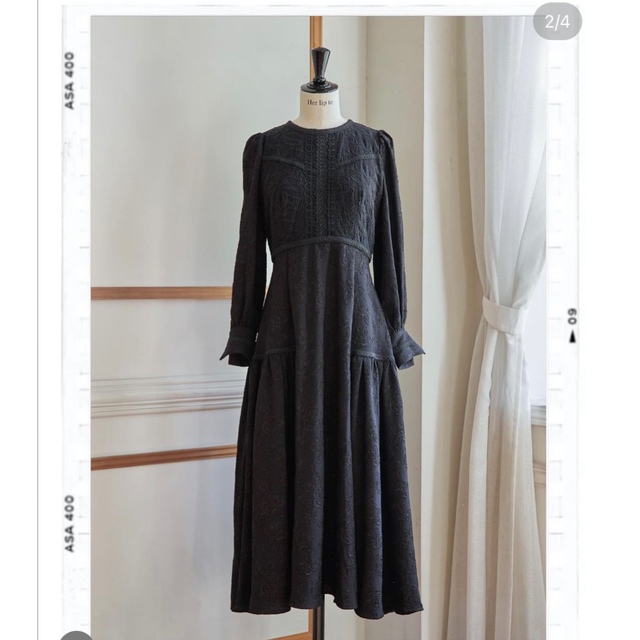 Her lip to(ハーリップトゥ)のherlipto Modern Lace Trimmed Long Dress レディースのワンピース(ロングワンピース/マキシワンピース)の商品写真