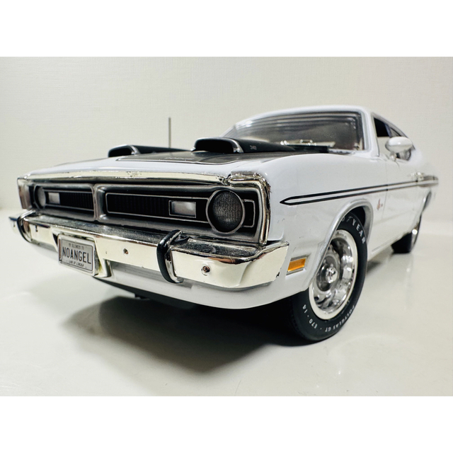 AW/'71 Plymouthプリムス Dusterダスター 1/18 絶版