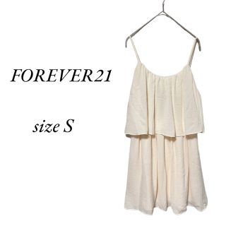 フォーエバートゥエンティーワン(FOREVER 21)のフォーエバー21  オフホワイト膝上ワンピース　トップス　size S(ミニワンピース)