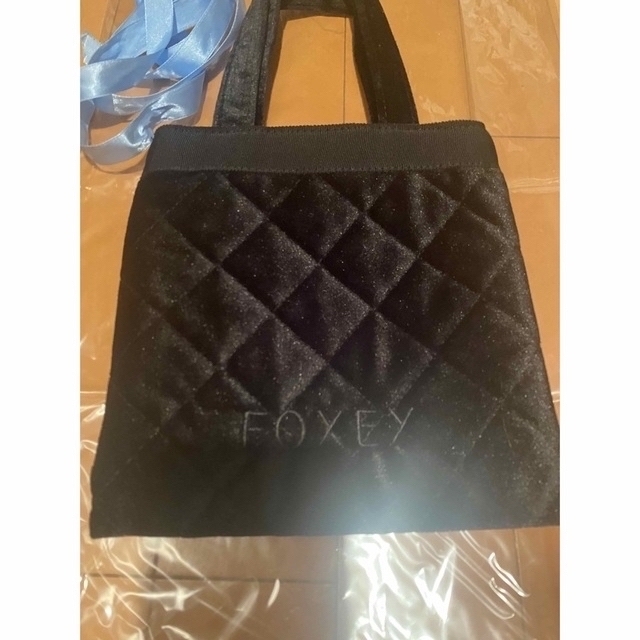 FOXEY - 新品♡フォクシーノベルティ ロゴ刺繍ベロアミニトートバッグ