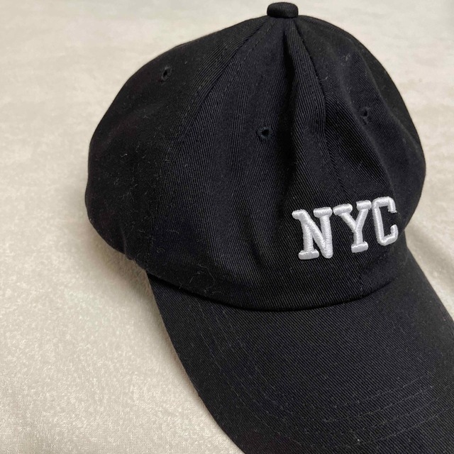 新品　黒　CAP  キャップ レディースの帽子(キャップ)の商品写真