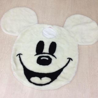 ディズニー(Disney)のディズニー ミッキー ポンチョ 可愛い 白 モコモコ フリーサイズ(ポンチョ)