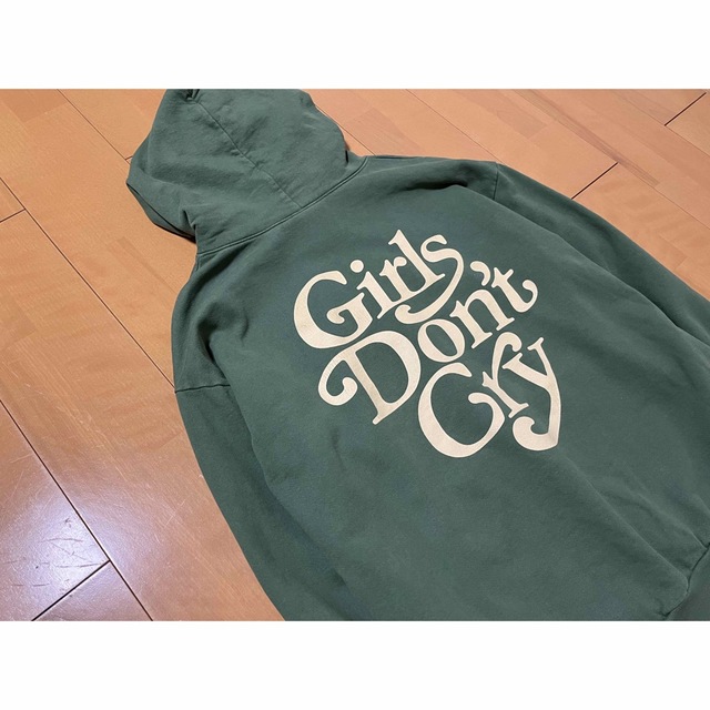 Girls Don‘t Cry Logo Hoody Forest