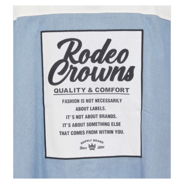 RODEO CROWNS WIDE BOWL(ロデオクラウンズワイドボウル)のロデオ ★Web限定！デニムドッキングパッチTシャツ レディースのトップス(Tシャツ(半袖/袖なし))の商品写真