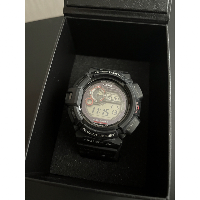 G-SHOCK(ジーショック)のカシオ G-Shock MUDMAN ソーラー電波時計 GW-9300-1JF メンズの時計(腕時計(デジタル))の商品写真