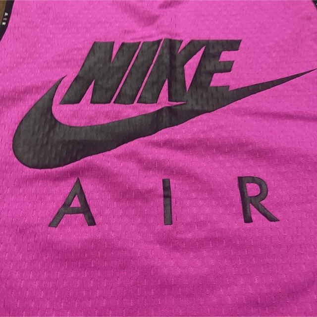 Nike Air 未使用品dri-fitタンクトップ(S）レーディス