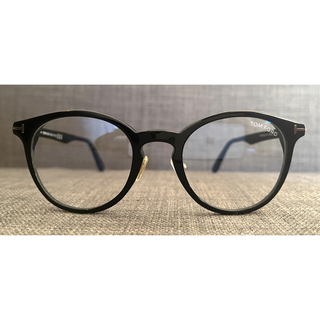 トムフォード 高級メガネ TF5690-B 001 クリップオンサングラス 新しい