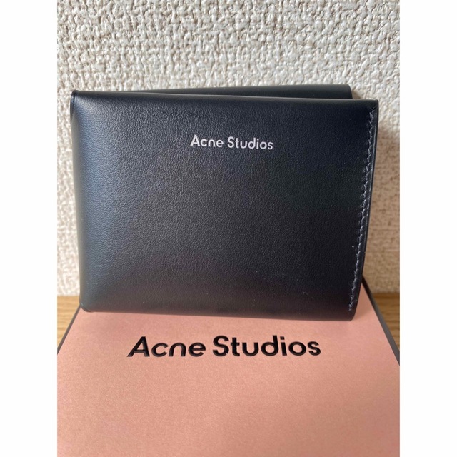【新品】Acne Studios / 定価40,700円/折りたたみ財布