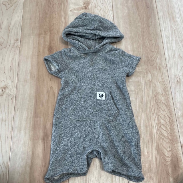 babyGAP(ベビーギャップ)のGAP オーバーオール キッズ/ベビー/マタニティのベビー服(~85cm)(カバーオール)の商品写真