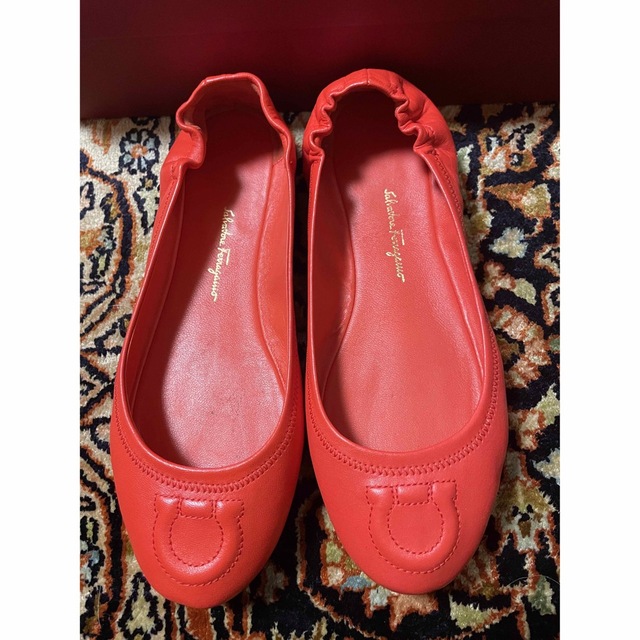 Salvatore Ferragamo - フェラガモ フラットシューズ 6Dの通販 by