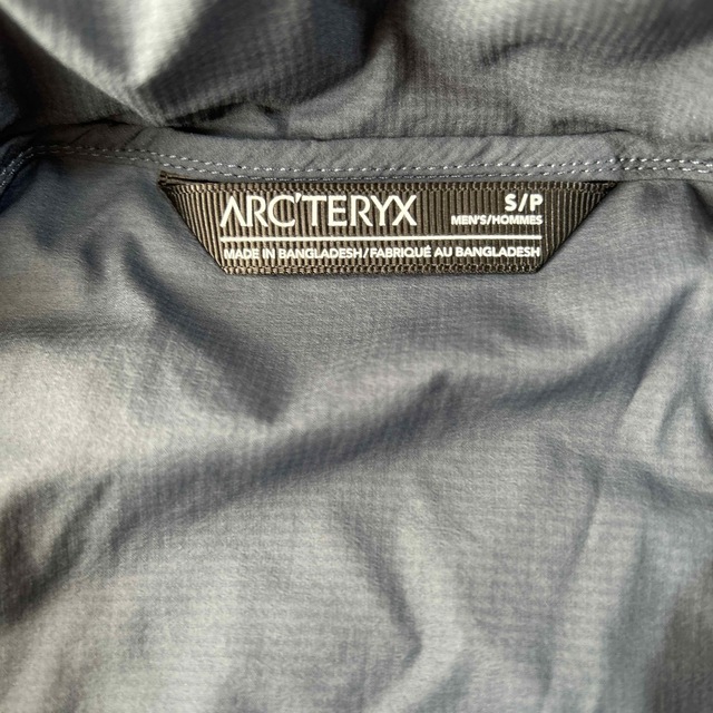 ARC'TERYX(アークテリクス)のアークテリクス　ノディンジャケット　メンズ スポーツ/アウトドアのアウトドア(登山用品)の商品写真