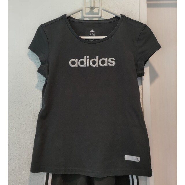 adidas(アディダス)のmiyuぽん様専用 アディダス Tシャツ&スパッツ セット レディースのトップス(Tシャツ(半袖/袖なし))の商品写真