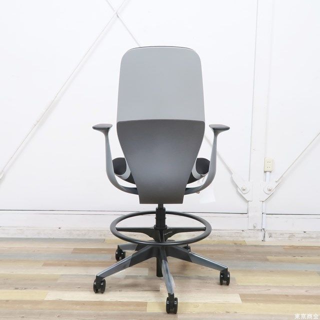 展示品　steelcase　シルク　固定肘　ハイシート　グレー603-883ｍｍ参考価格