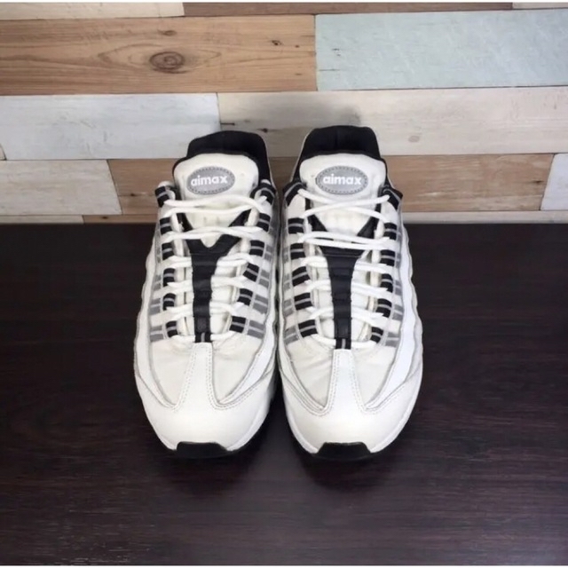 NIKE AIR MAX 95 25cm