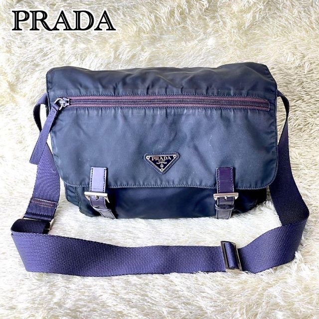 PRADA(プラダ)の【美品】プラダ ショルダーバッグ メッセンジャー ポコノ カーフレザー ネイビー レディースのバッグ(ショルダーバッグ)の商品写真