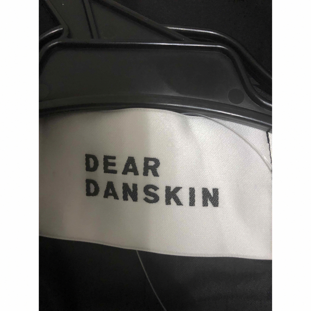 新品未使用 DEAR DANSKIN WR ギャザージャケット ブラック　M