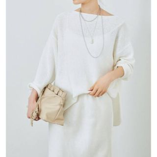 ami 鮮やかグリーン ニット セーター トレーナー 上品 お洒落 ドレス