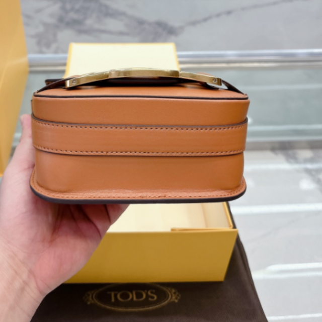 TOD'S トッズ☆KATE ケイトクロスボディ ショルダーバッグ ミニ