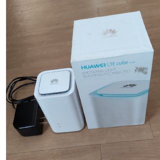 ファーウェイ(HUAWEI)のHUAWEI LTE cube Ｅ5180(その他)