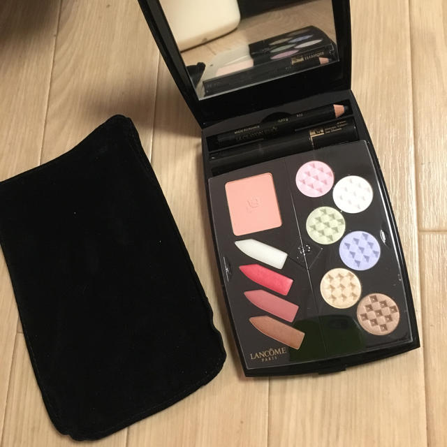 LANCOME(ランコム)の新品＊ランコム LANCOME メイクパレット コスメ/美容のキット/セット(コフレ/メイクアップセット)の商品写真