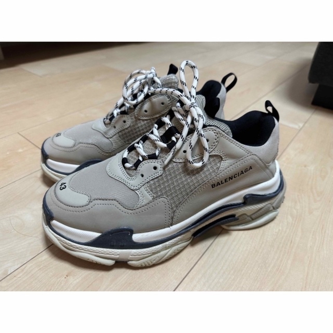 BALENCIAGAスニーカー　トリプルS 43