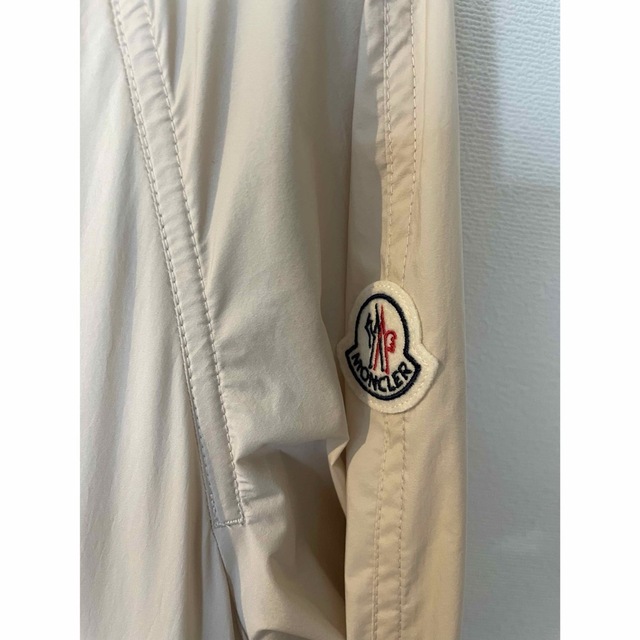 MONCLER(モンクレール)の【新品】MONCLERモンクレール LINS 12Aベージュ レディースのジャケット/アウター(ダウンコート)の商品写真