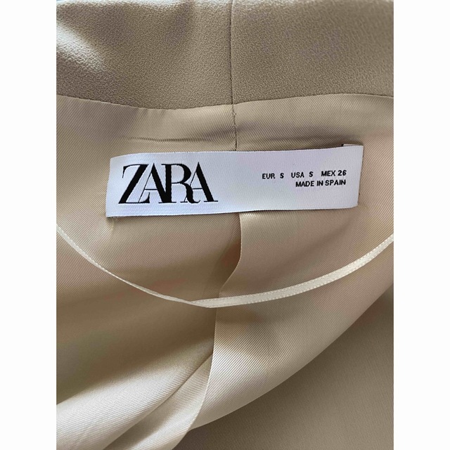 ZARA(ザラ)のZARA テーラードジャケット レディースのジャケット/アウター(テーラードジャケット)の商品写真