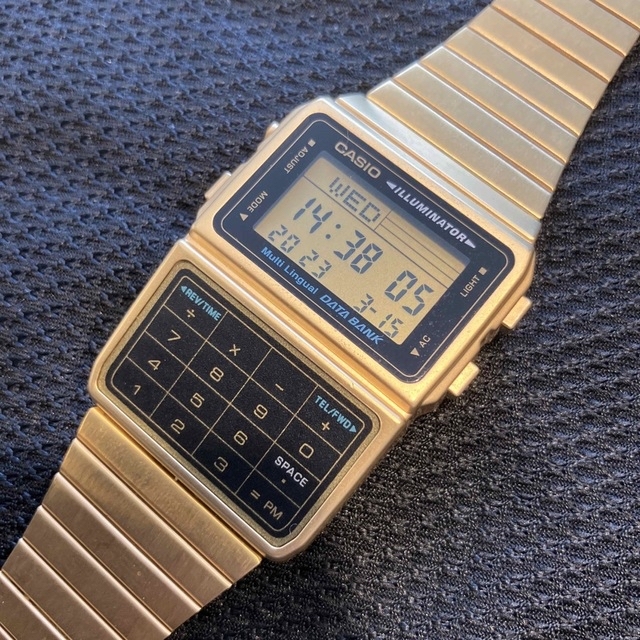 CASIO(カシオ)の美品　カシオ　データバンク　DBC-611G   CASIO data bank メンズの時計(腕時計(デジタル))の商品写真