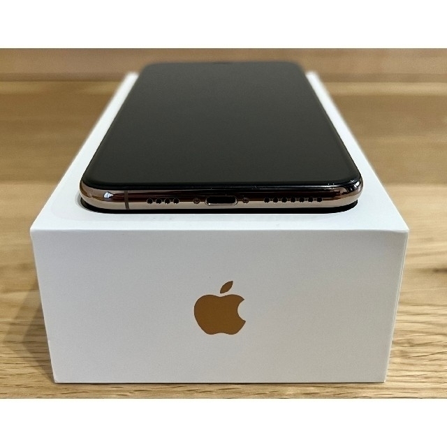 iPhone(アイフォーン)のApple iPhone XS Max Gold 256GB スマホ/家電/カメラのスマートフォン/携帯電話(スマートフォン本体)の商品写真