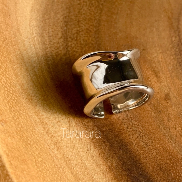 ●silver925 ワイドbonecuff ring● レディースのアクセサリー(リング(指輪))の商品写真